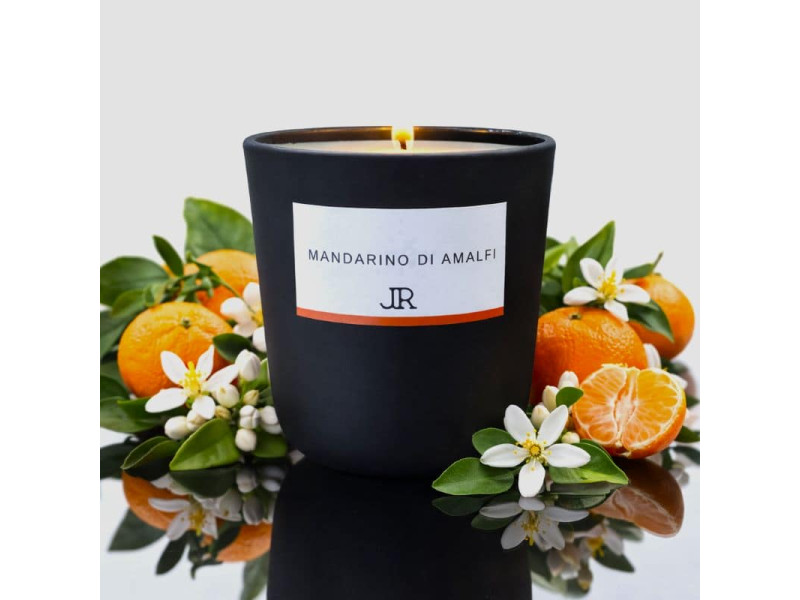 ΚΕΡΙ JR ΣΕ ΠΟΤΗΡΙ MANDARINO DI AMALFI